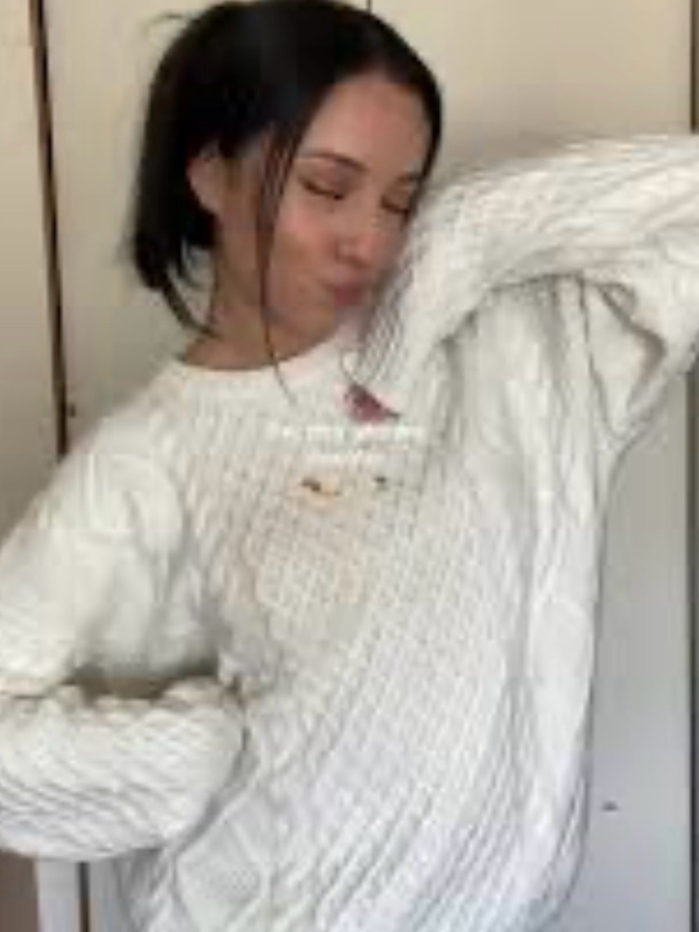 URBAN Romantics Cream Cable Knit Scoop Neck Sweater